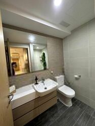 The Lakefront Residences (D22), Condominium #407620021